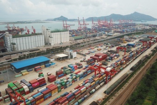 2021年1～10月　中国の貨物貿易輸出入総額は30兆元を突破.JPG