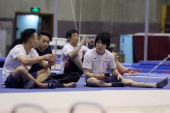 日本男子体操チームが中国と初の合同練習　演技の完成度アップを目指す