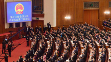 第１３期全人代第２回会議の第３回全体会議が開催.jpg