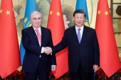 習近平国家主席がカザフスタンのトカエフ大統領と会談1.JPG