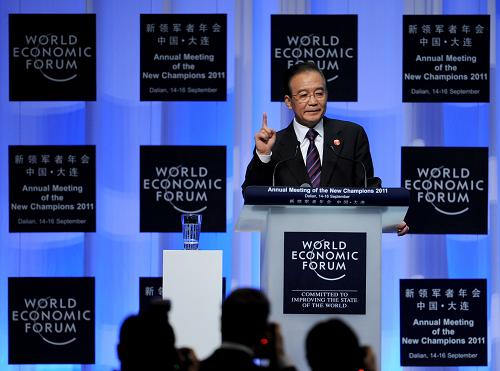 温家宝総理、2011年夏季ダボス会議開幕式で挨拶 温家宝総理、2011年夏季ダボス会議開幕式で挨拶